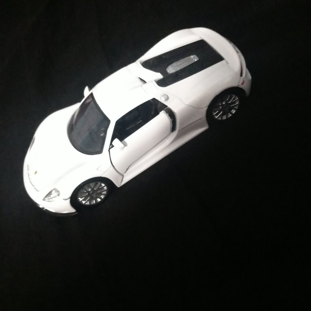 Vintage Porsche 918 Spyder